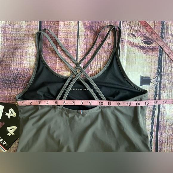 Fourlaps Vitality Dress - Picture 11 of 16